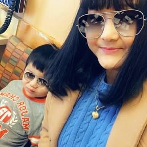 Meet your Posher, Htee